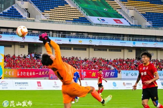 澳客教练-包含场上拼搏，球队斗志昂扬锁定晋级的词条