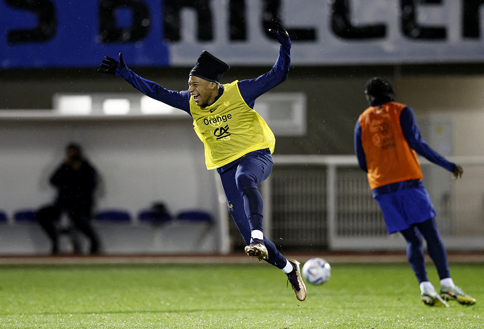 澳客中国官网-风云际会:球队备战关键一战的简单介绍