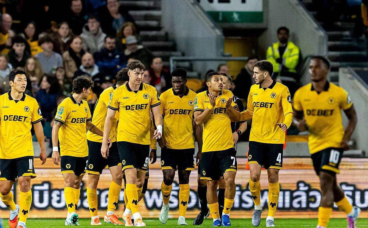 澳客下载-包含多特蒙德主场战胜对手,保持不败纪录的词条