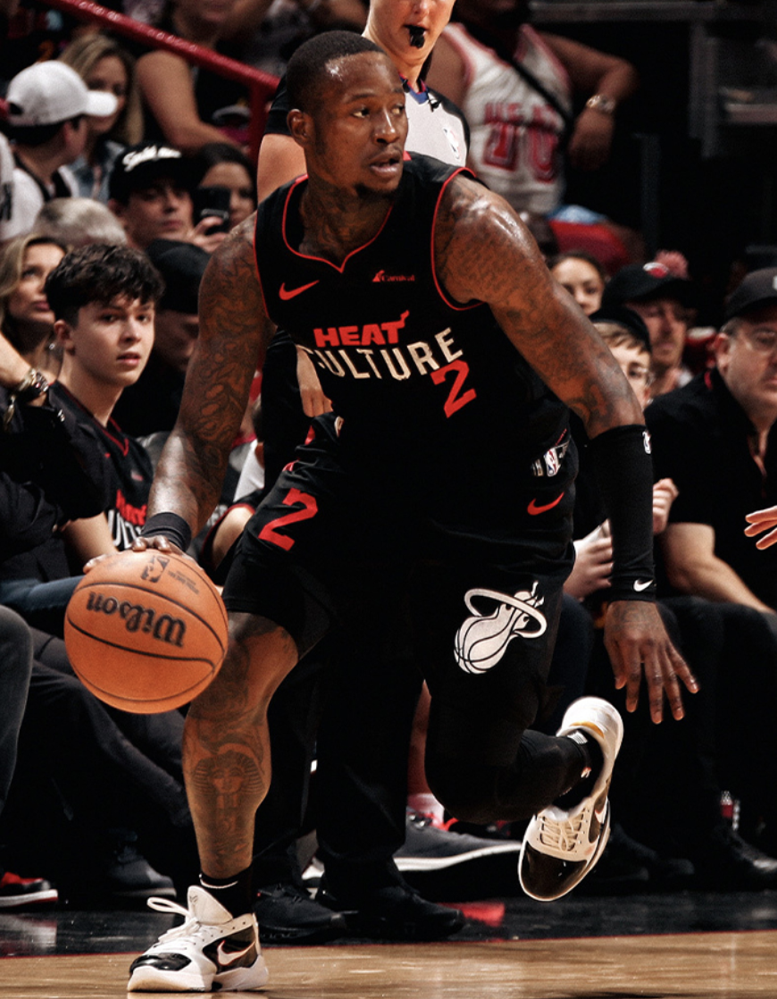 澳客网址-活塞主场逆转灰熊,止两连败的简单介绍