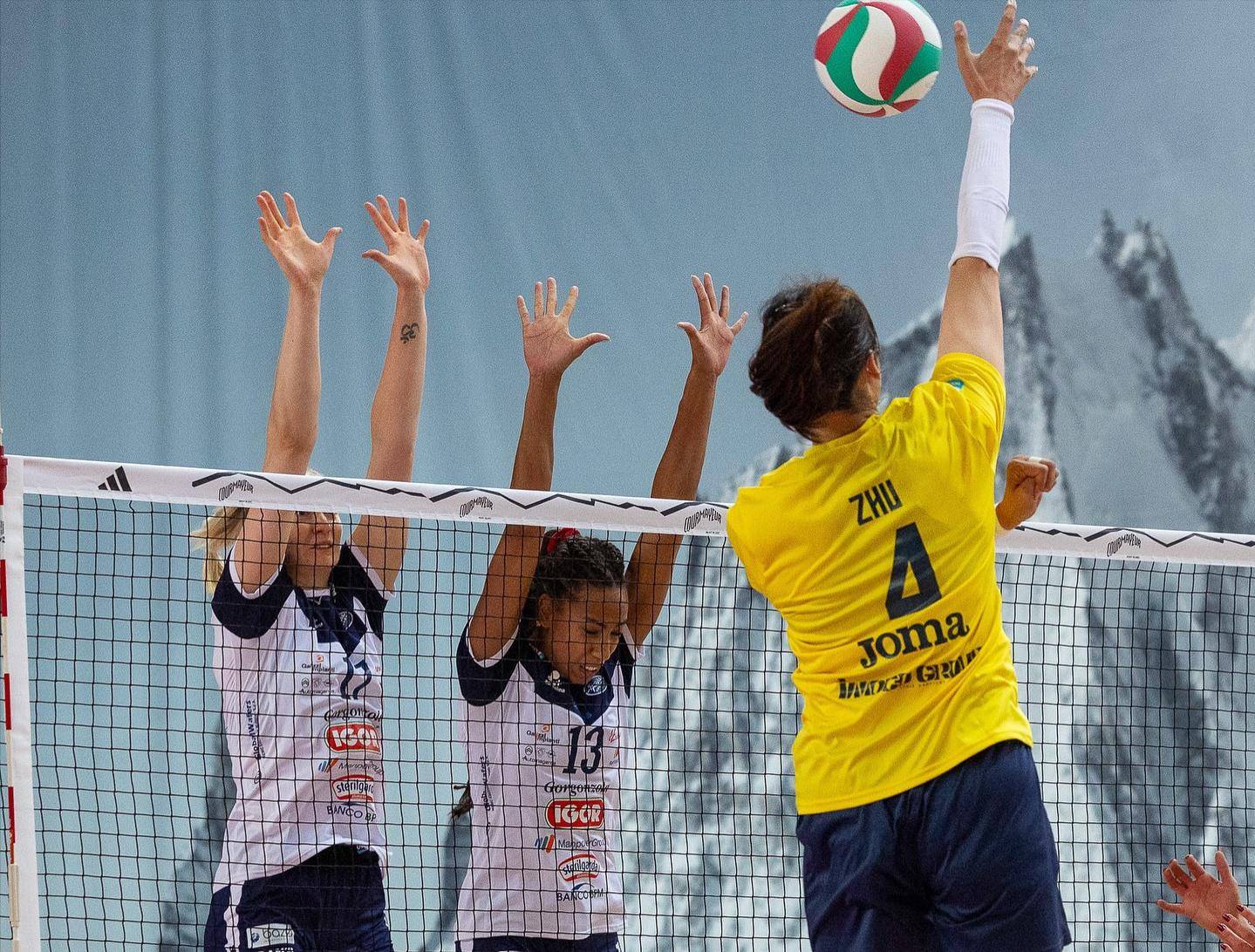 澳客官网入口-关于意外发生！热门球队意外输球，遭遇滑铁卢的信息